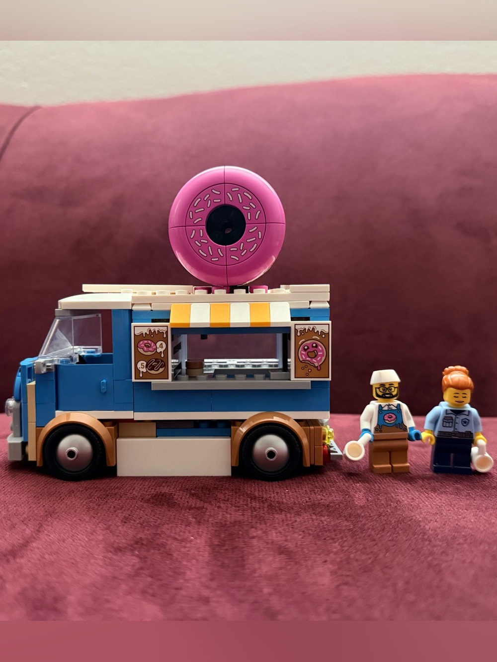 LEGO City Donut Truck 60452 Complete Set 196 pcs Age 5+ (2024)